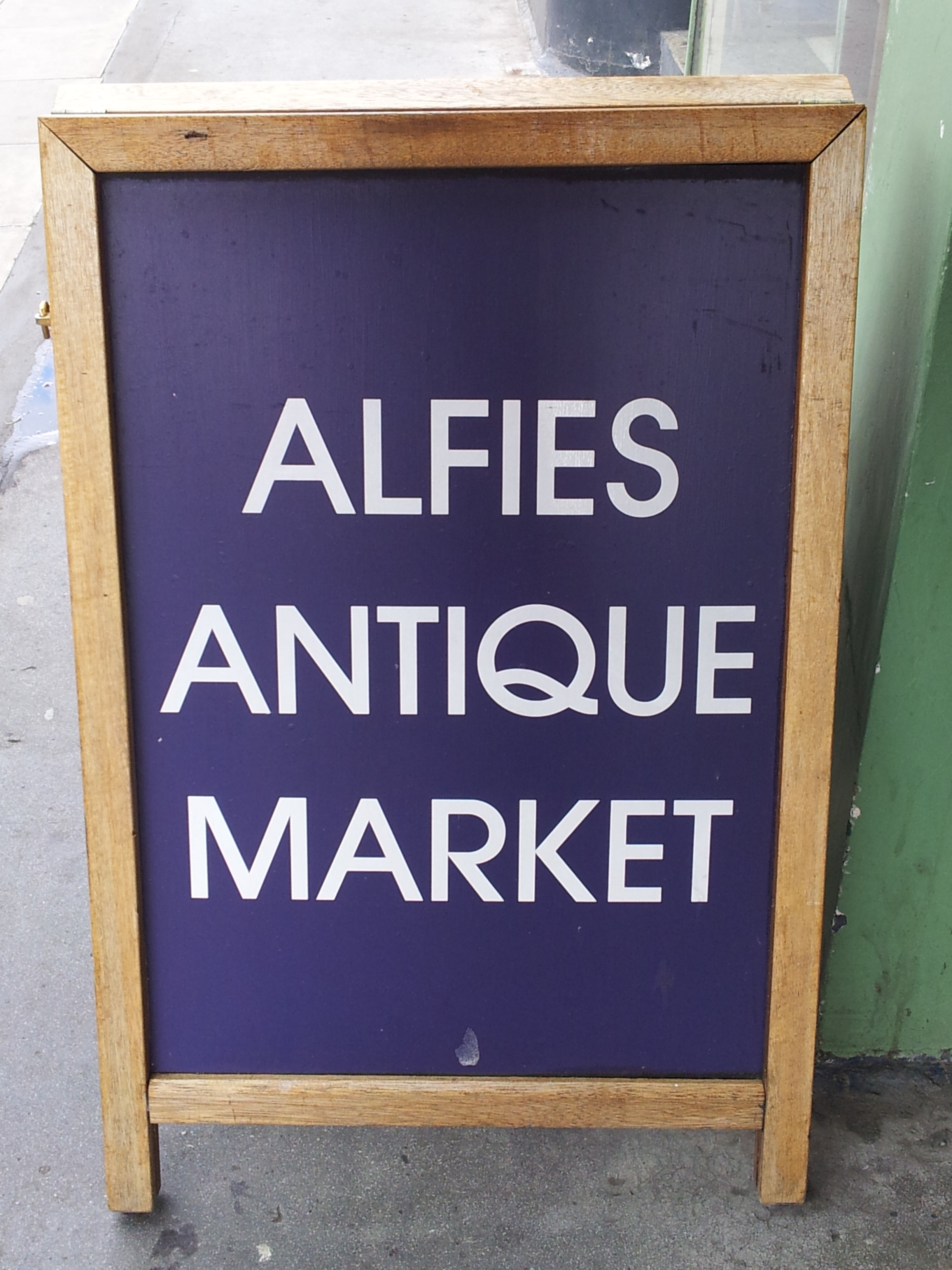 alfies-antiques-market.jpg